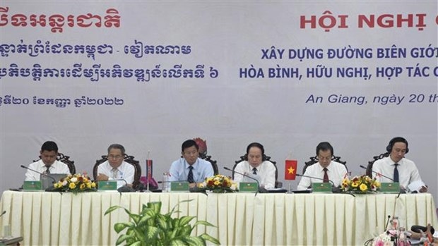 An Giang province hosts sixth border conference with Cambodia
